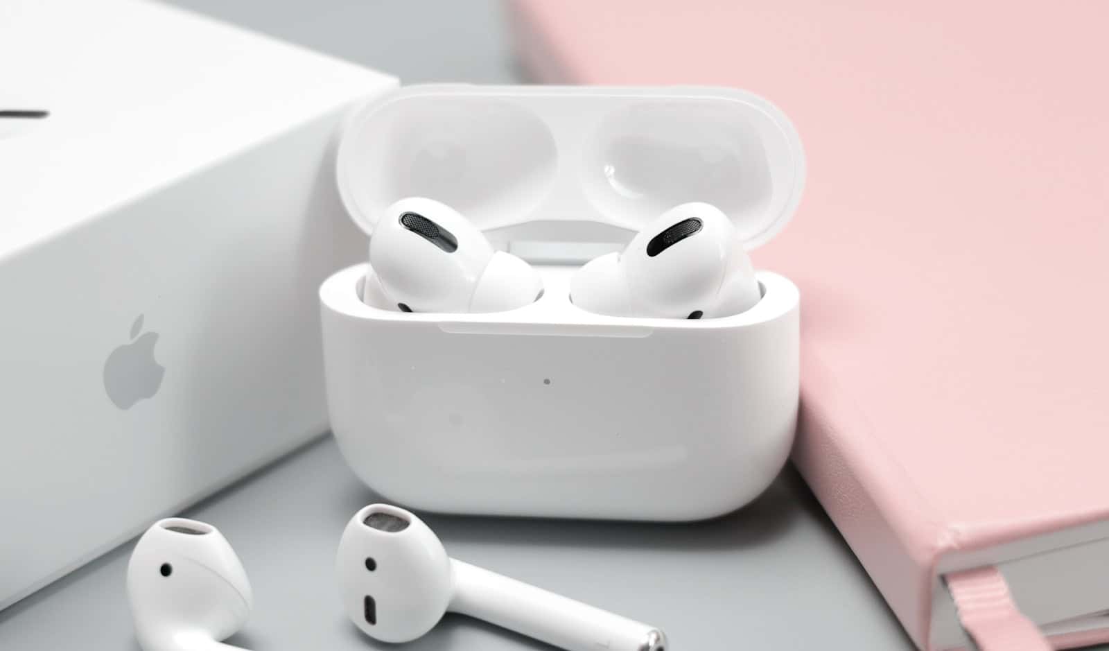 您可以用快速充电器向AirPod充电吗？