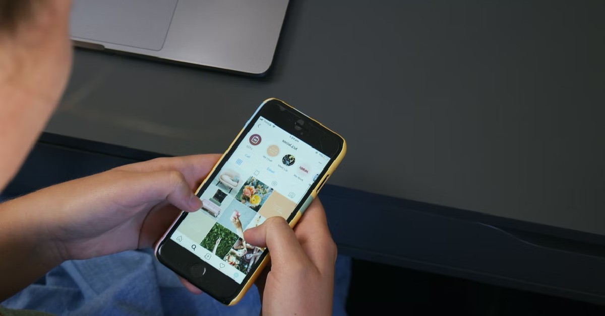 如何从Android上的应用程序中复制不可选择的文本？