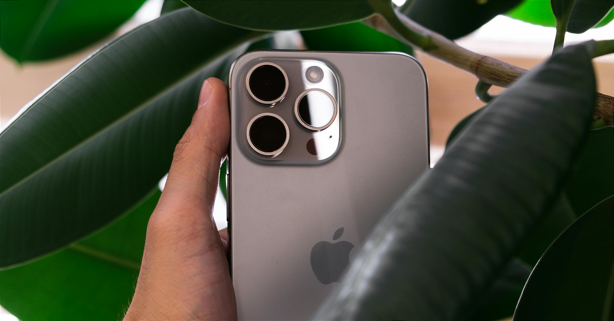 如何在iOS 18上更改iPhone手电筒的亮度和横梁宽度