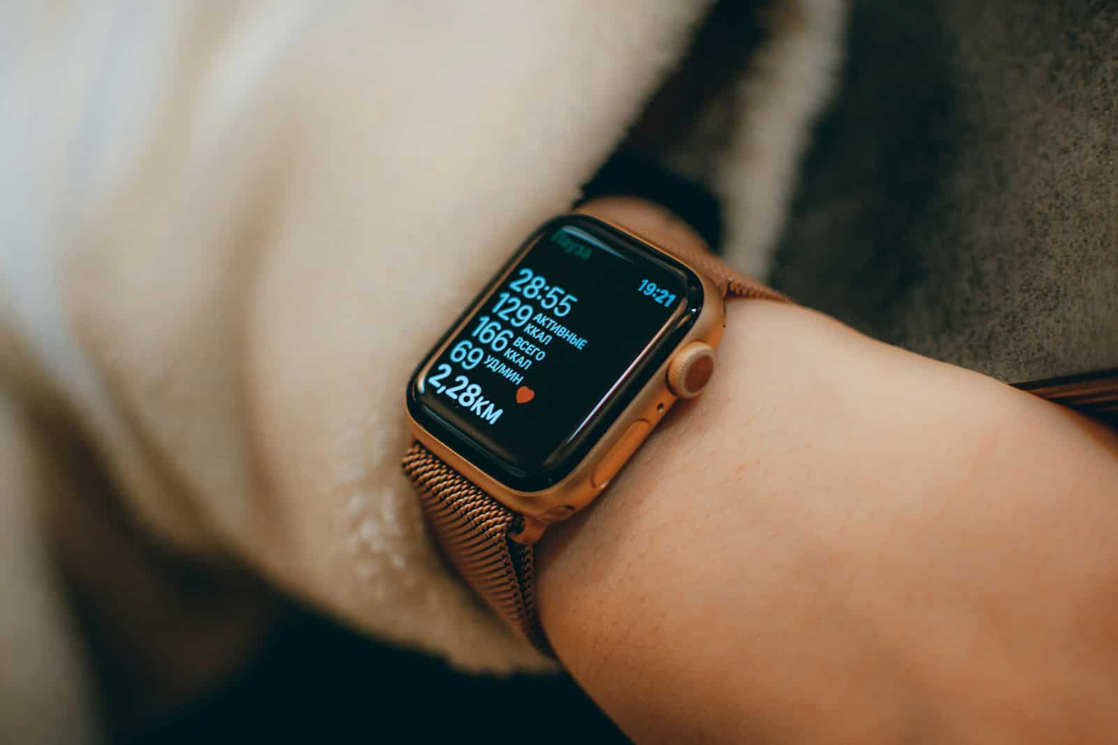 Apple Watch在非侵入性血糖监测功能方面取得了进展