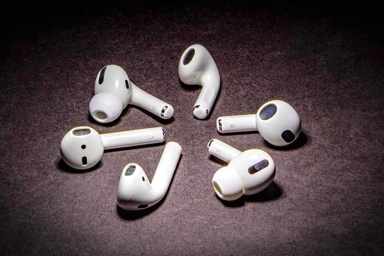 黑色星期五：AirPods 2、3、Pro 甚至 Max 大量促销，最高可达