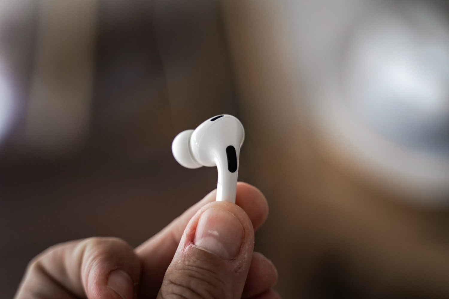 AirPods Pro 2：被法国当局阻止的助听器选项