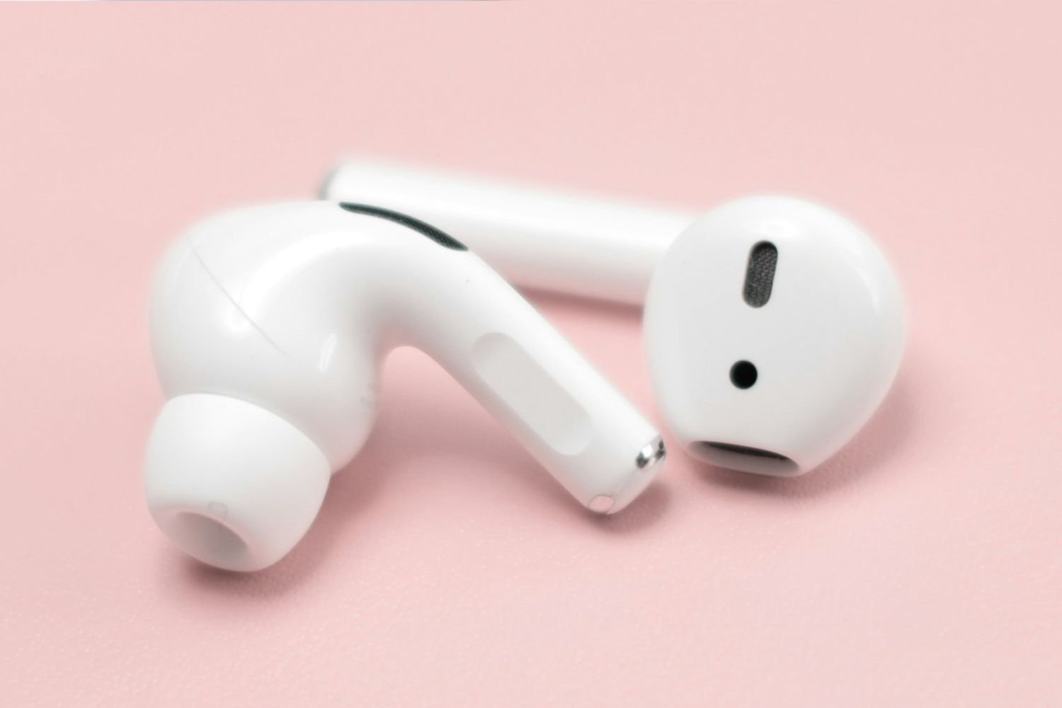 带有摄像头的AirPods：此AI功能将使一切与众不同